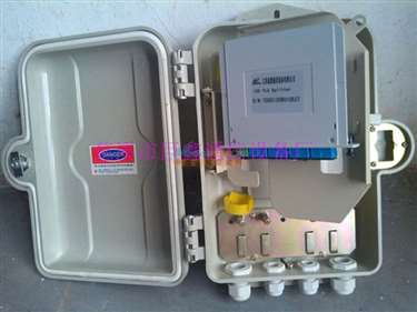 供應(yīng)廠家大量批發(fā)1分8光分路器箱——慈溪市巨鑫通信設(shè)備廠營業(yè)部專業(yè)通訊設(shè)備服務(wù)